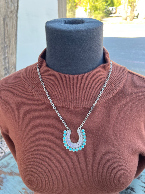 Horseshoe Necklace