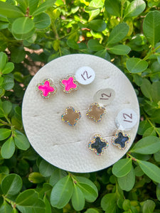 Clover Studs